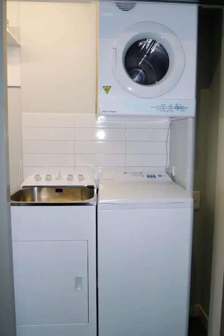 Stunning Lakeview 1 Bedroom Apartment Queenstown Extérieur photo